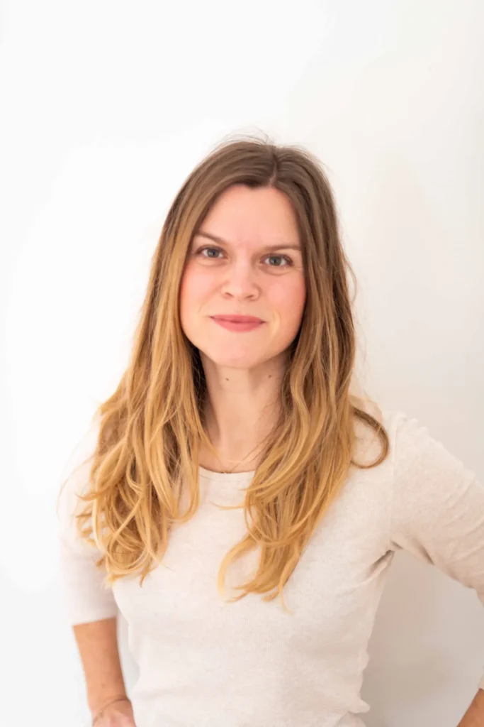 Portrait von Christina Gegenleitner, Ergotherapeutin und Yogalehrerin